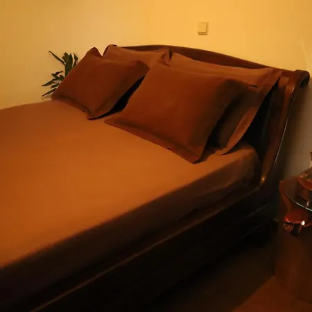 Jasmine Place * カラマタ